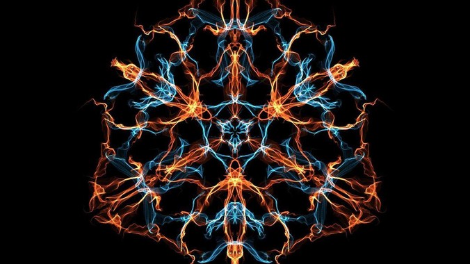 2025年了，照相机为啥还这么难用？像素低还很贵？